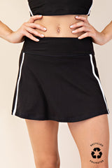 Soft Curve Sporty Skirt